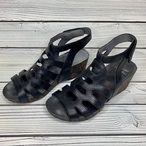 Dansko Selina Wedge Sandal Size 37
